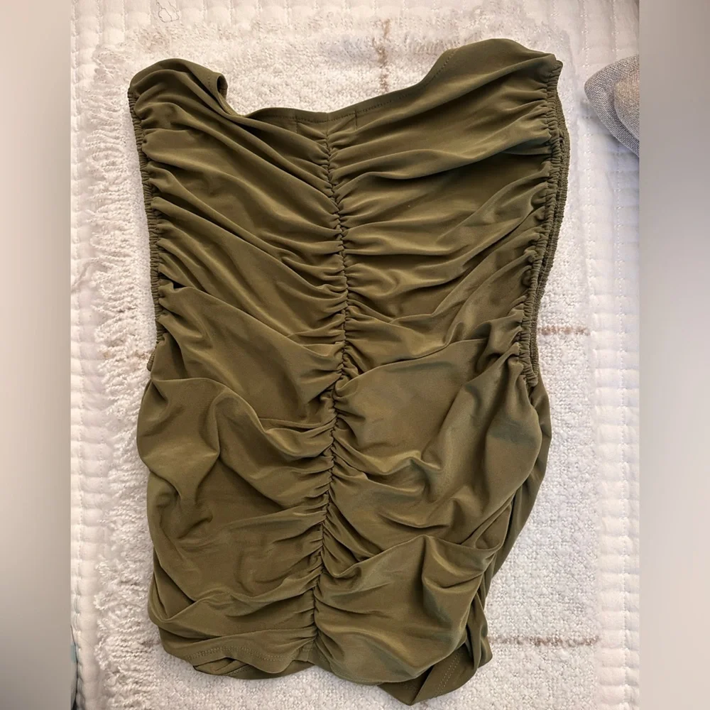Open Edit Olive Green Ruched Crop Tank Top Size M - Picture 6 of 6